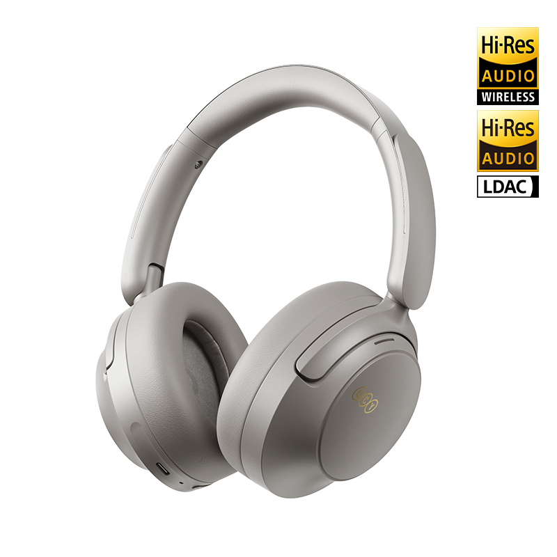 Auscultadores sem fios QCY H3S Over-Ear cinzentos, vista frontal ligeiramente inclinada para a direita com certificações Hi-Res Audio Wireless e LDAC.
