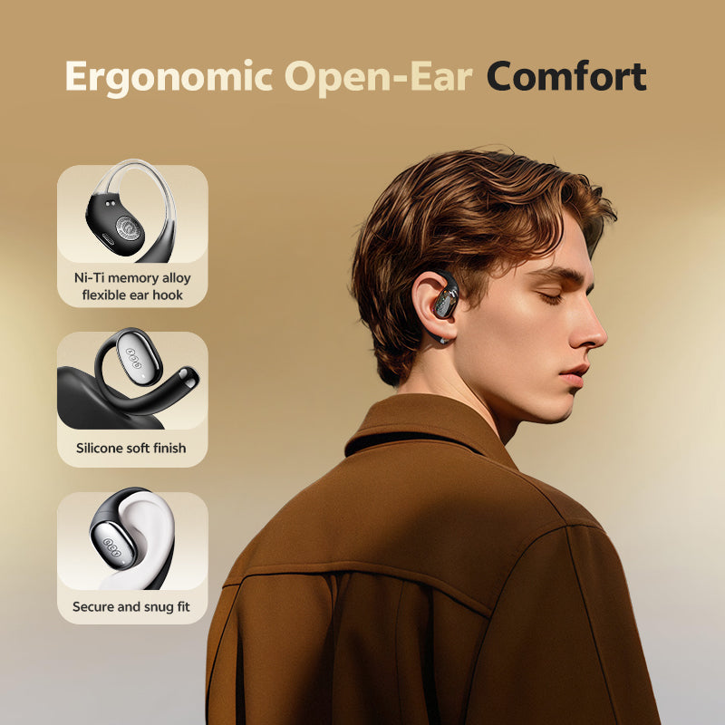 Homem usa QCY Crossky R70 com auriculares abertos brancos e demonstra conforto ergonómico de uso com auriculares abertos