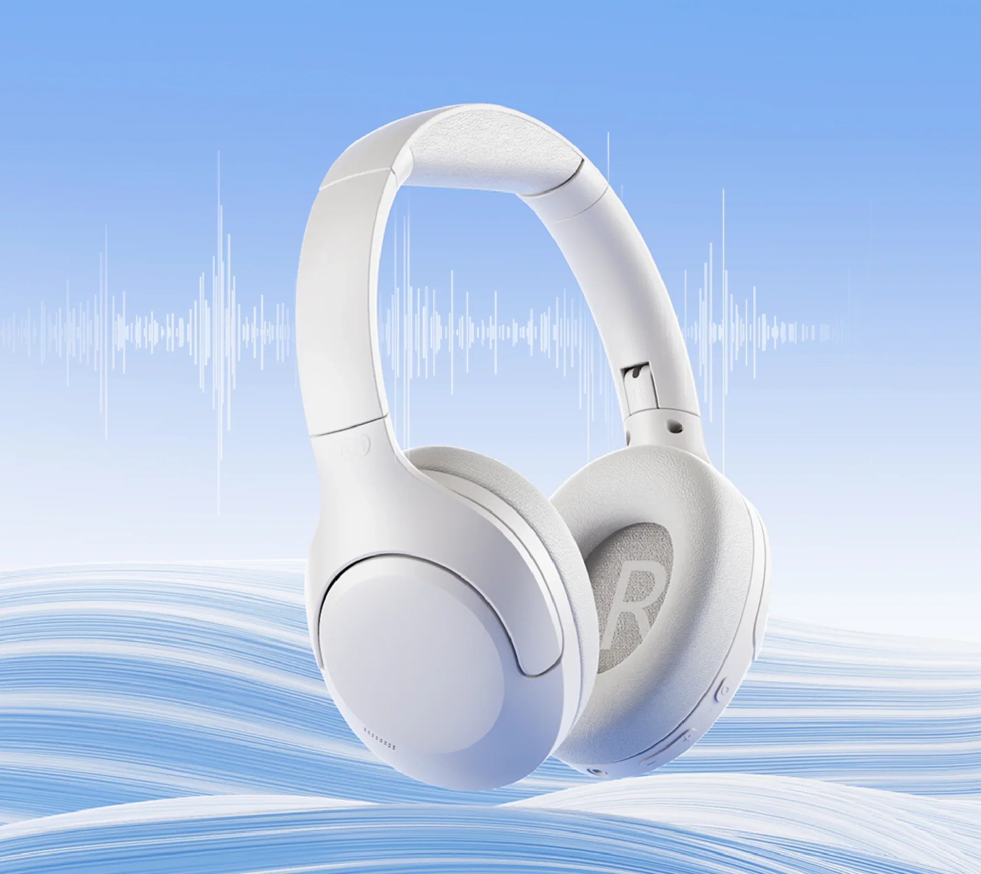 Auscultadores over-ear brancos com cancelamento de ruído e tecnologia Bluetooth sobre fundo azul com ondas sonoras.