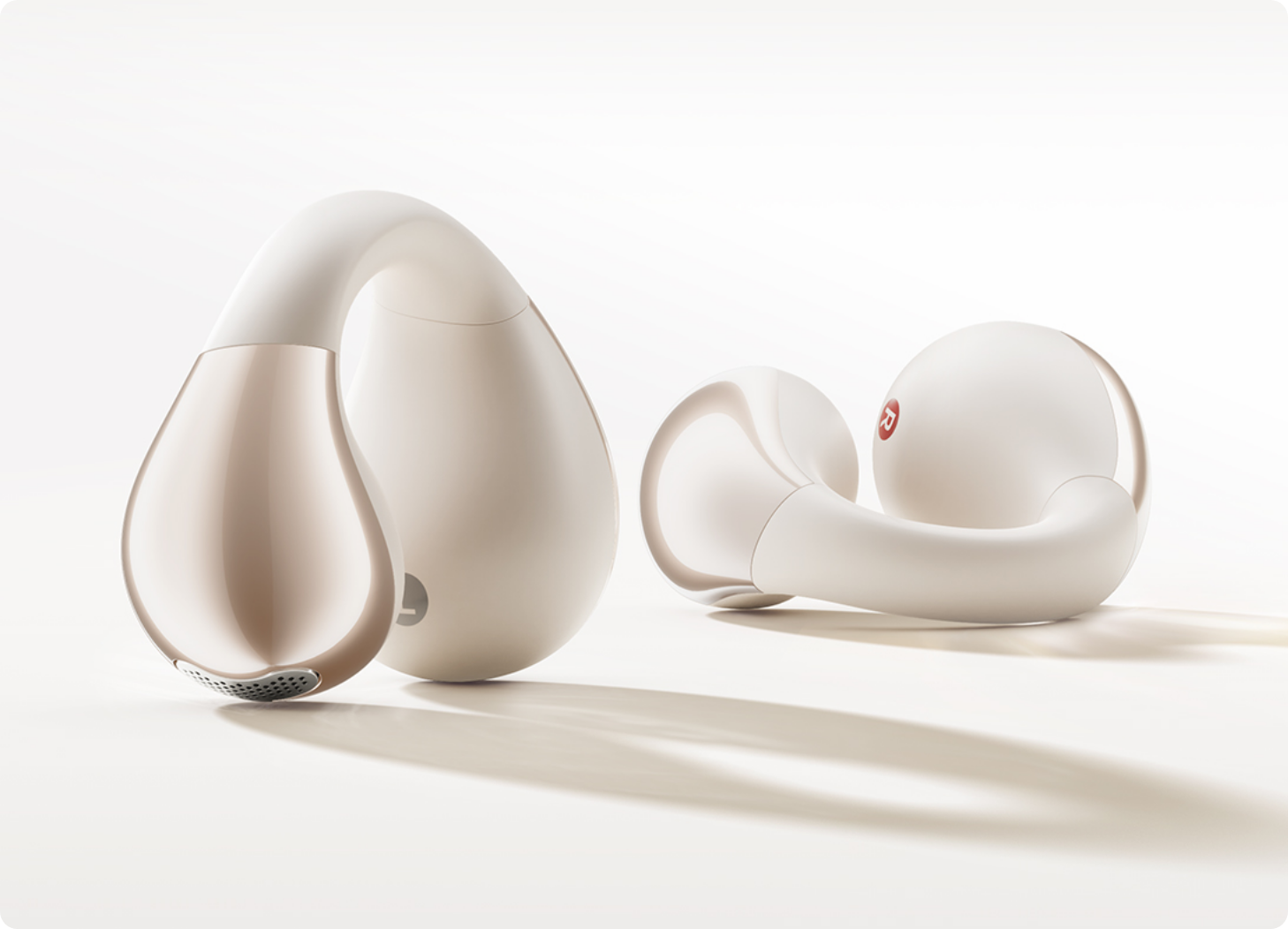 Auriculares intra-auriculares sem fios brancos com design ergonómico e estojo de carregamento.