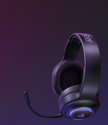 Auricular de jogo preto com microfone e iluminação RGB