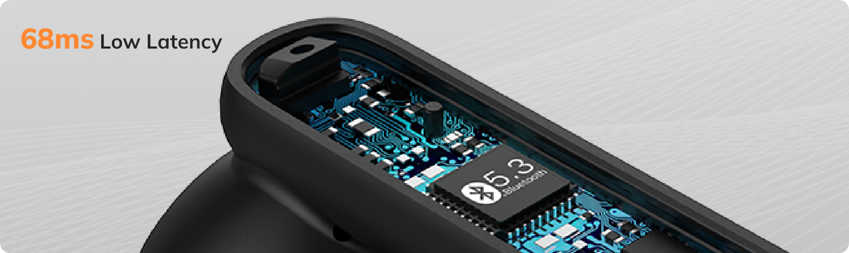 Circuito interno de um rato gaming com latência baixa de 68ms e chip Bluetooth 5.3.