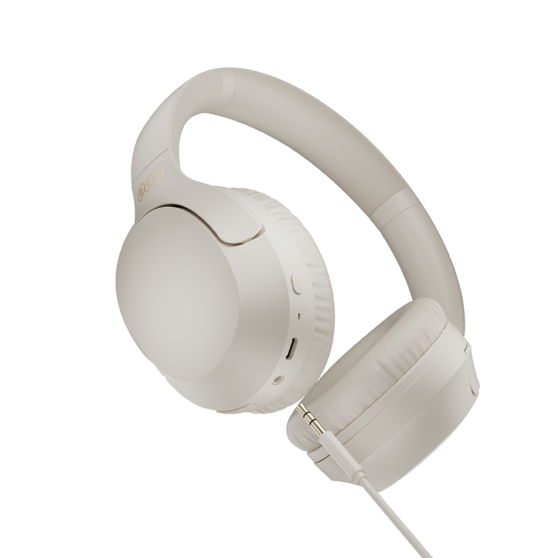 Auriculares sem fios QCY H2 Pro brancos, vista superior dobrada com design portátil, elegante e leve.