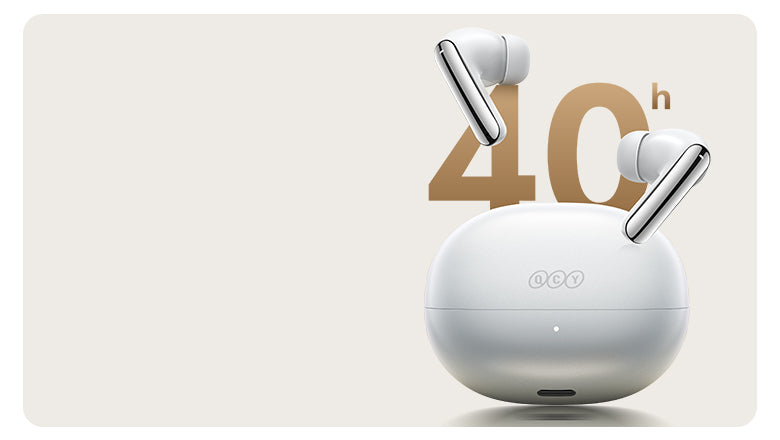 Auriculares Bluetooth OCY brancos com 40h de autonomia da bateria na caixa de carregamento.