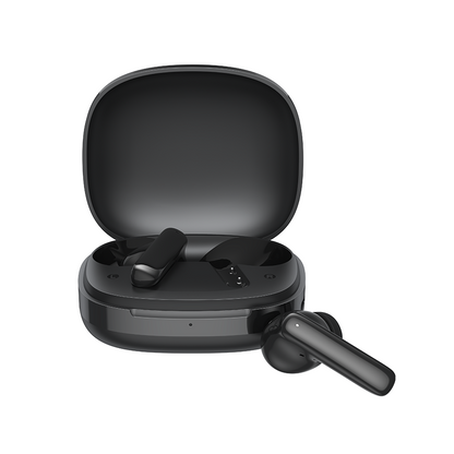 Auriculares Bluetooth QCY T13 Pro em preto, com estojo de carregamento e um auricular retirado.