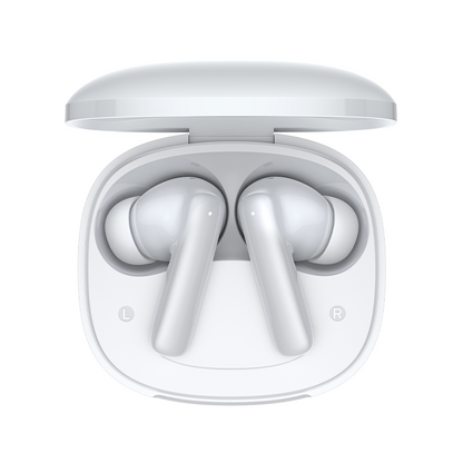 Auriculares True Wireless QCY T13 Pro em branco, estojo de carregamento aberto com auriculares esquerdo e direito visíveis.